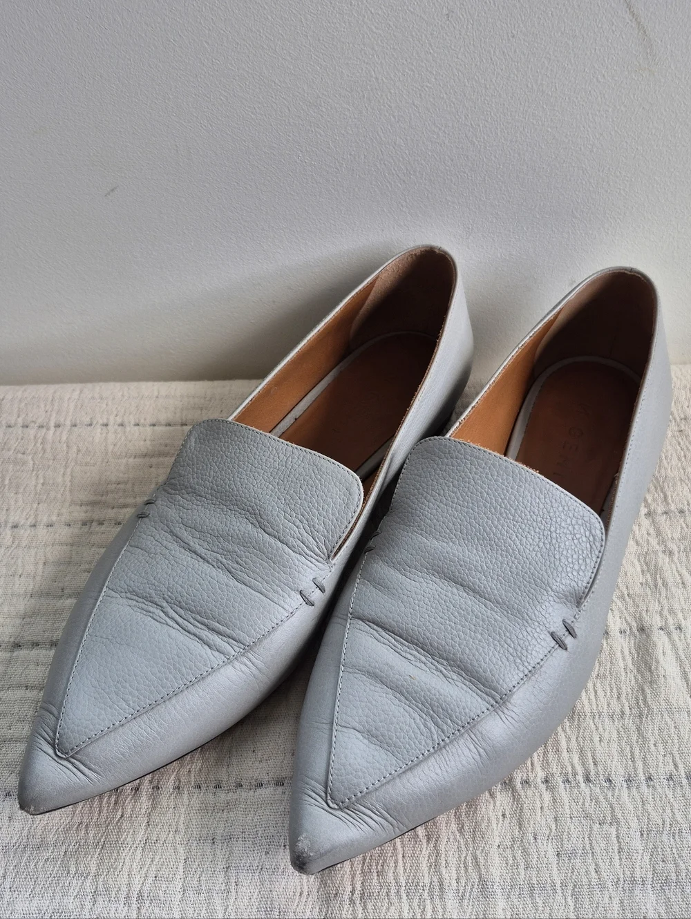 M.Gemi Italian Leather Point Toe Flats In Grey Size 40.5  9.5 - Picture 7 of 7
